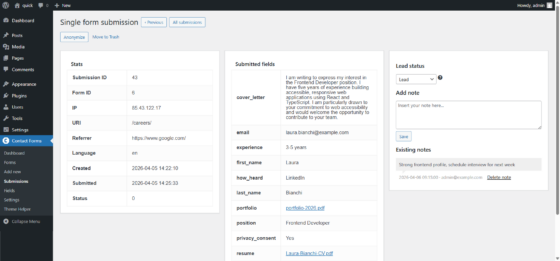 Dettaglio singolo invio con dati del modulo, download file e note amministratore
